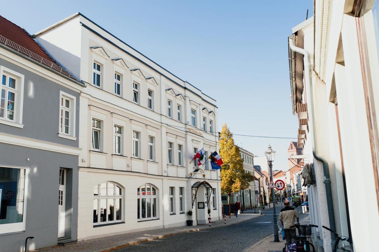 Hotel & Restaurant "Deutscher Kaiser" Perleberg Exterior photo